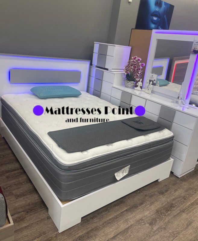 BEDROOM SET 5 PCS LED LIGHTS BEAUTIFUL💖 OFFER TIME LIMITED(MATTRESS NOT INCLUDED)  🆕HOT 🔥SALE 👈