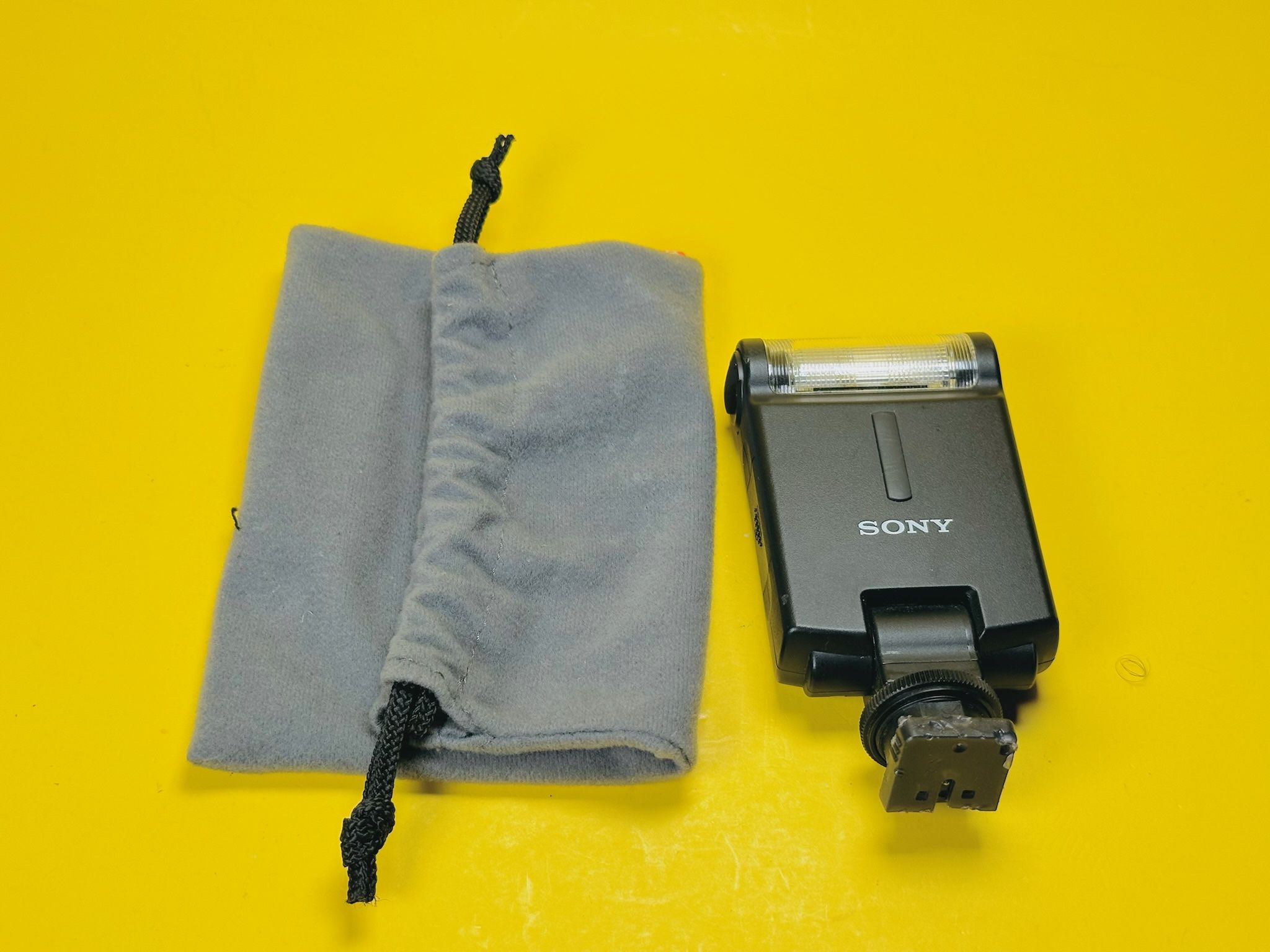 Sony HVLF20M, MI Shoe External Flash **(READ)