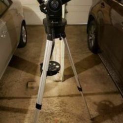 Meade Digital Telescope with Tripod Stand