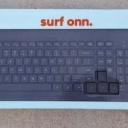 Wireless Keyboard & Mouse MAC OR PC SURF ONN. Combo Brand New