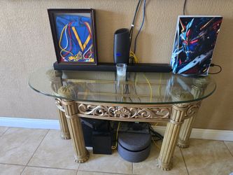 Pillar glass Table