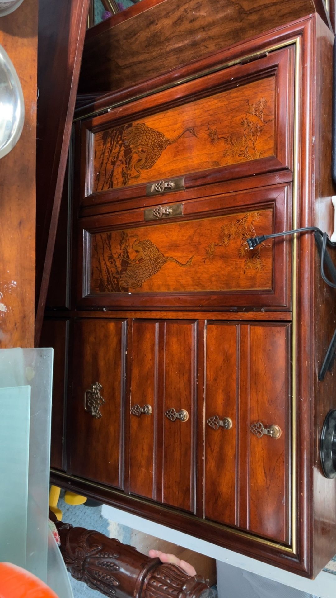 Wooden Dresser/mirror