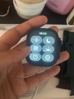 A dupe Apple Watch