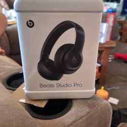 Beats Studio Pro 