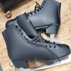 Figure Skating Ice Skates....Men's Size 11 