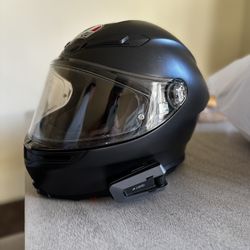 AGV K6 S  With Cardo Packtalk edge 