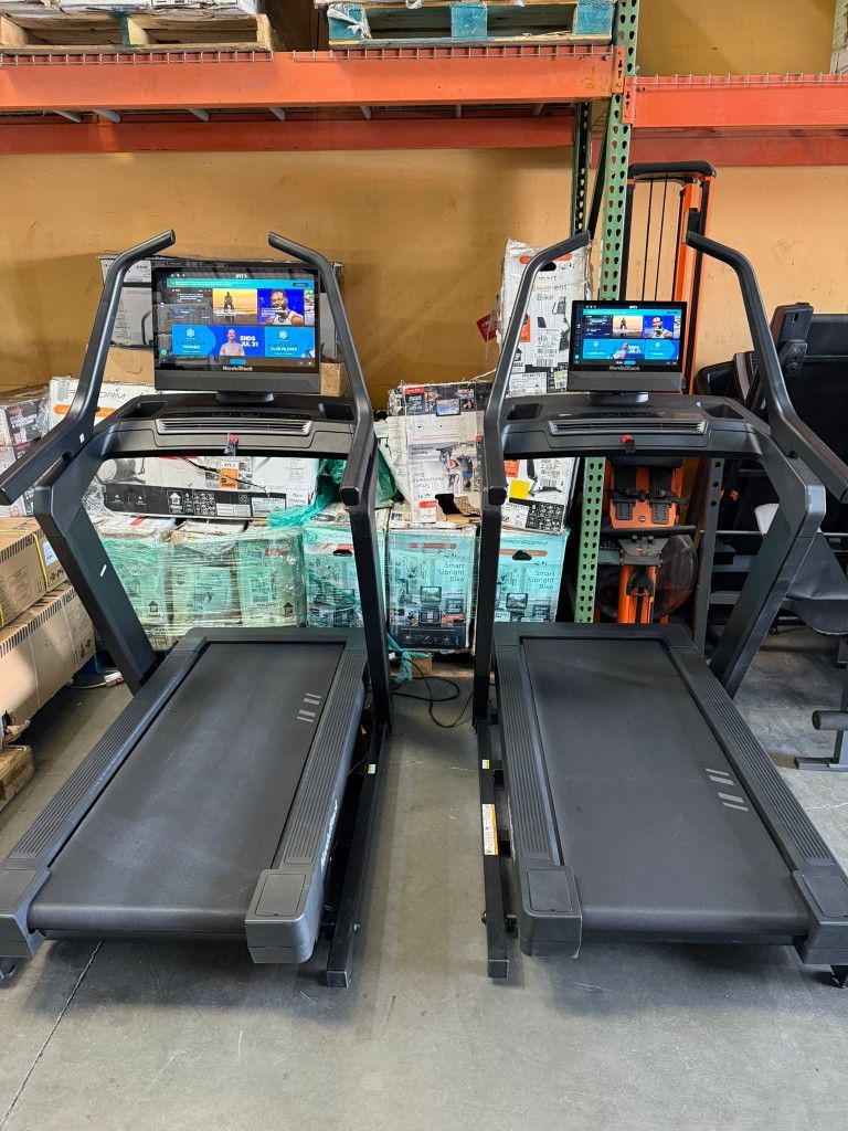 Nordictrack X16 and X24 Treadmills - 2000$ for X16 2200$ for X24 - 