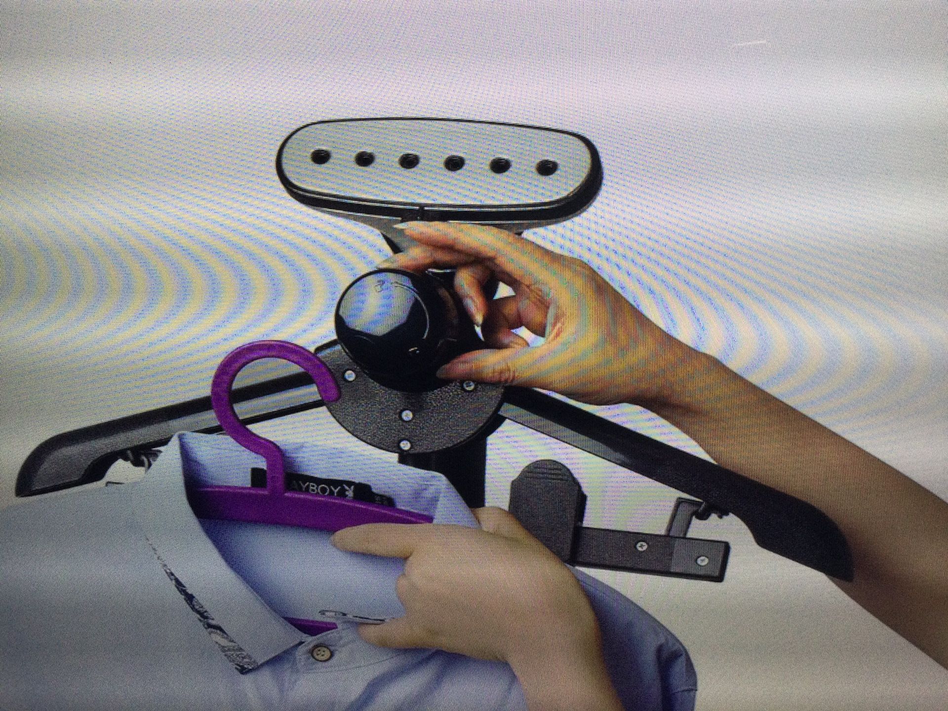 SALAV X3 COMMERCIAL FULL SIZE GARMENT STEAMER WITH FOOT PEDALS AND EXTRA LARGE 3LWATER TANT, 1800 WATTS..REAILS AT 159.95 PLUS TAX NEVER USED