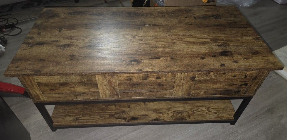 Coffee Table With Storage 