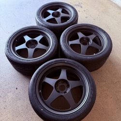 Desmond Regamaster Satin Black18x9.5+45 / Falken Azenis RT660