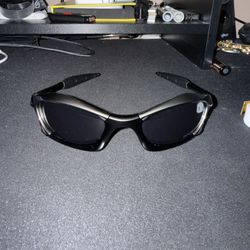 oakley sunglasses
