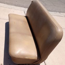 C10 Seat