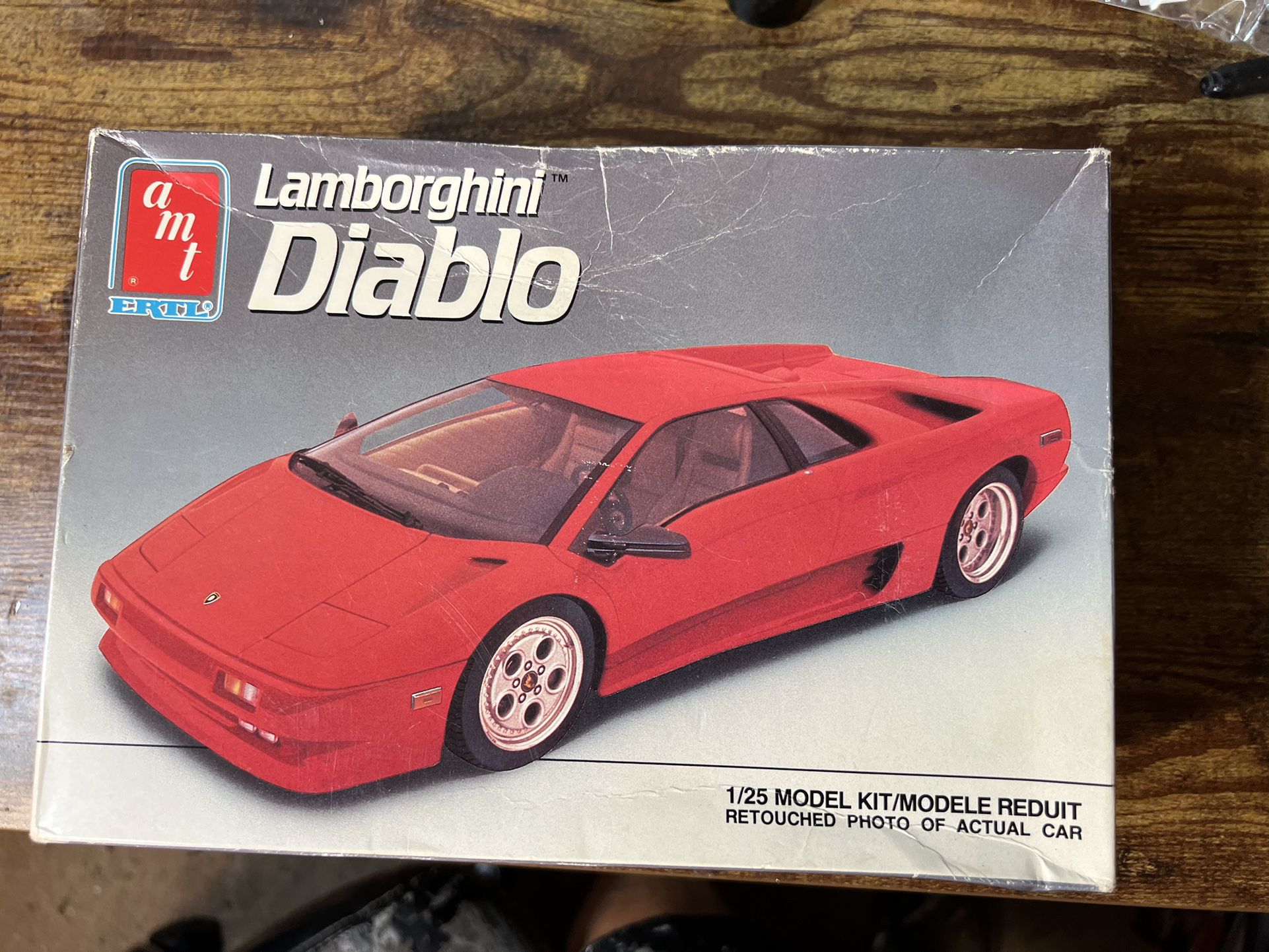 AMT/ERTL Lamborghini Diablo 1/25 Model Kit COMPLETE