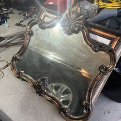 Antique Mirror 100 dollars 