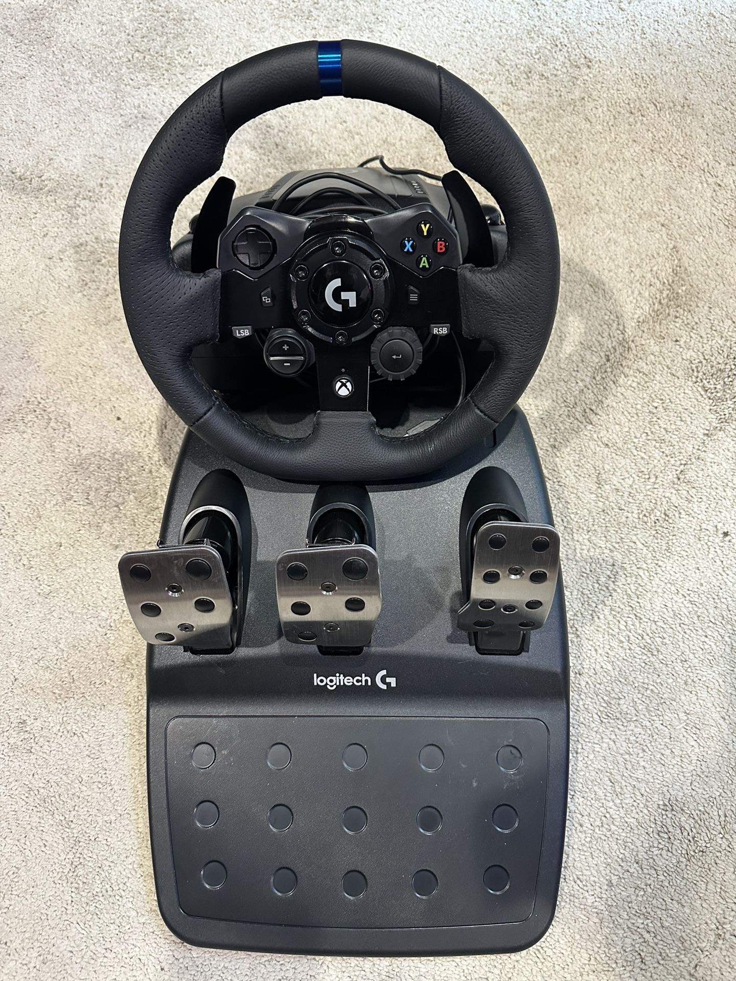 Logitech G923 Racing Wheel and Pedals