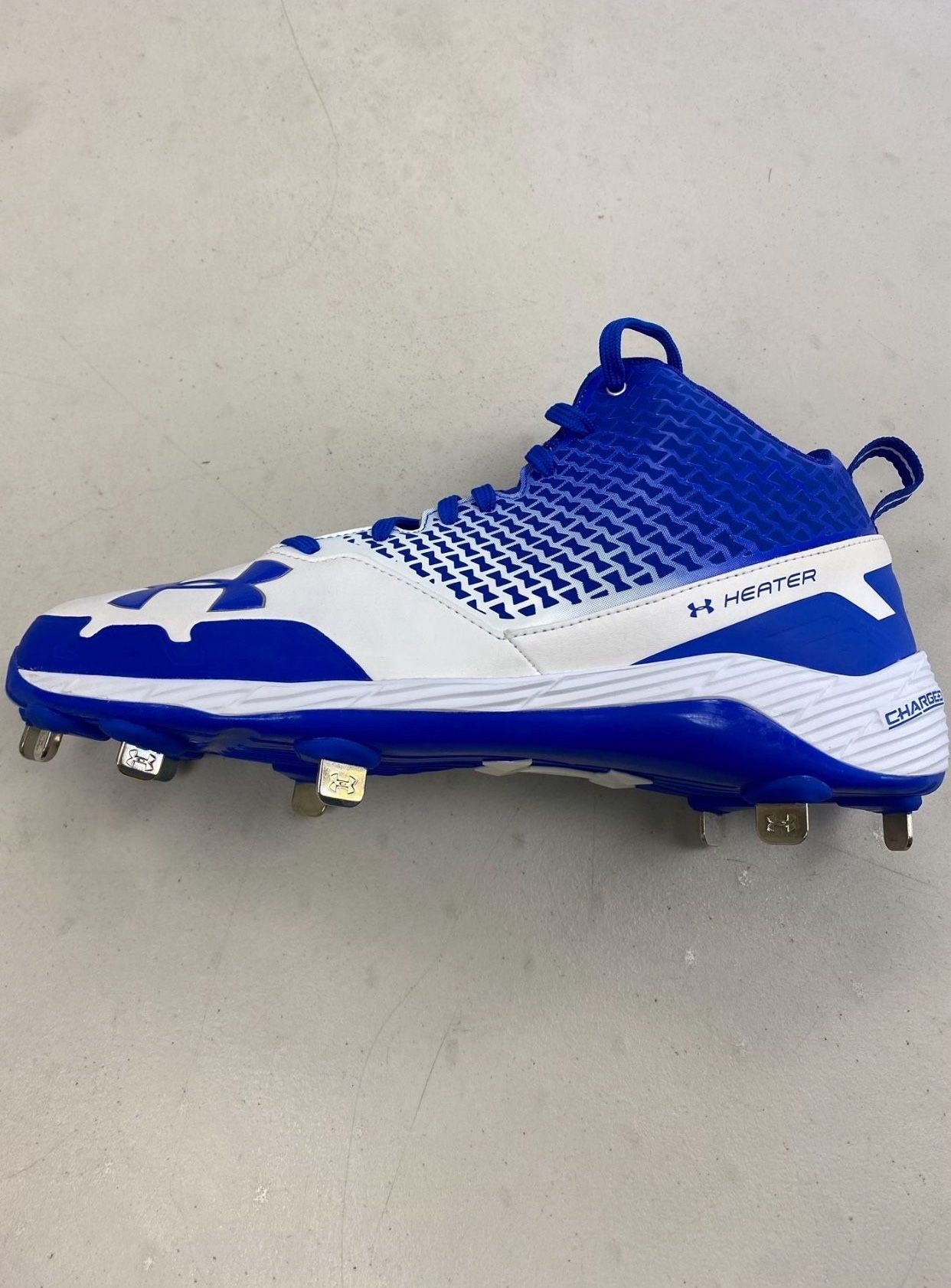 Under Armour Heater MID ST Cleats Size 10.5