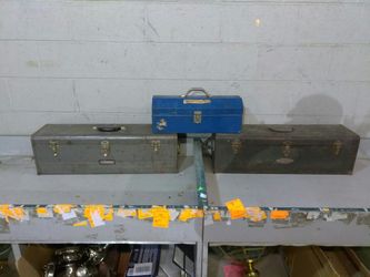 LARGE TOOLS BOXES FULL OF HAND TOOLS CRAFTSMAN 30"