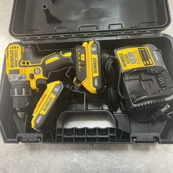 Combo! Circular Saw & Brushless Drill Kit 
