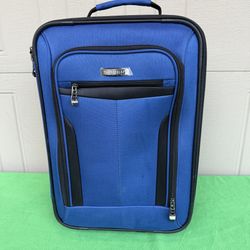Travel Select Carry On Rolling Luggage 18”x12” Blue Small Suitcase Carry On