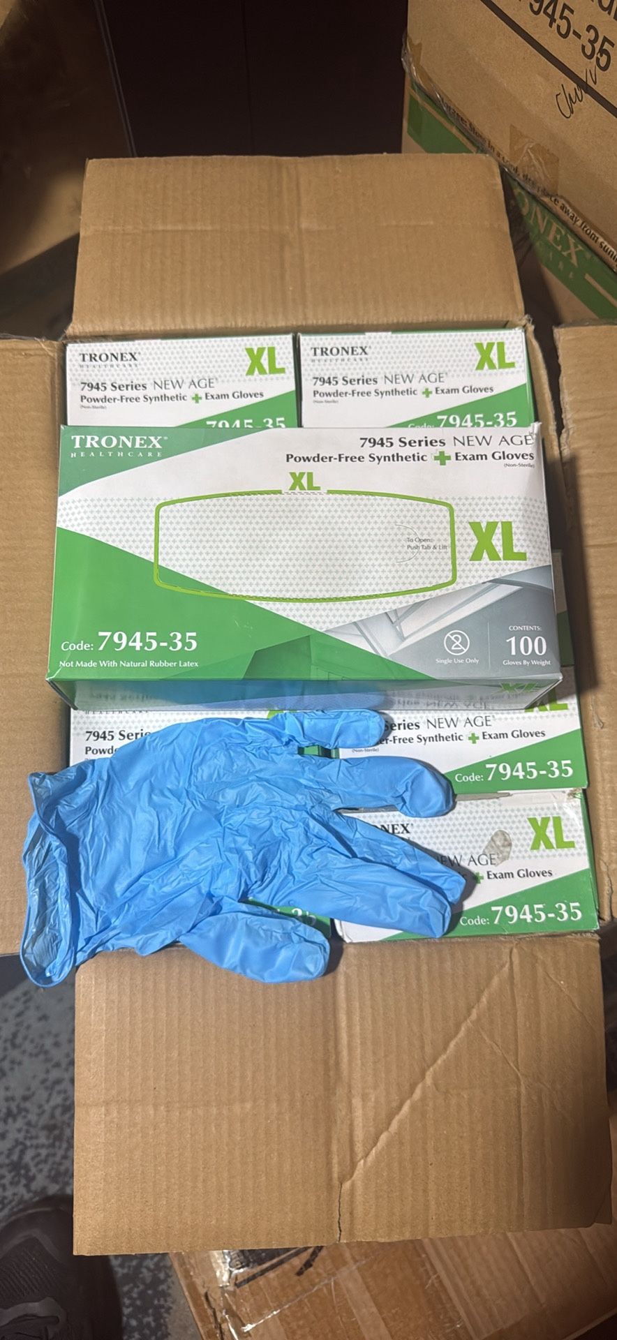 VINYL GLOVES