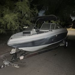 1988 Four W Boat 