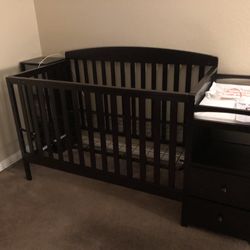  Convertible Crib With Changing Table And Storage 