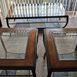 Coffee Table And 2 End Tables And Ceiling Fan 