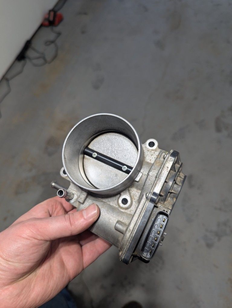 Toyota 70mm Throttle Body