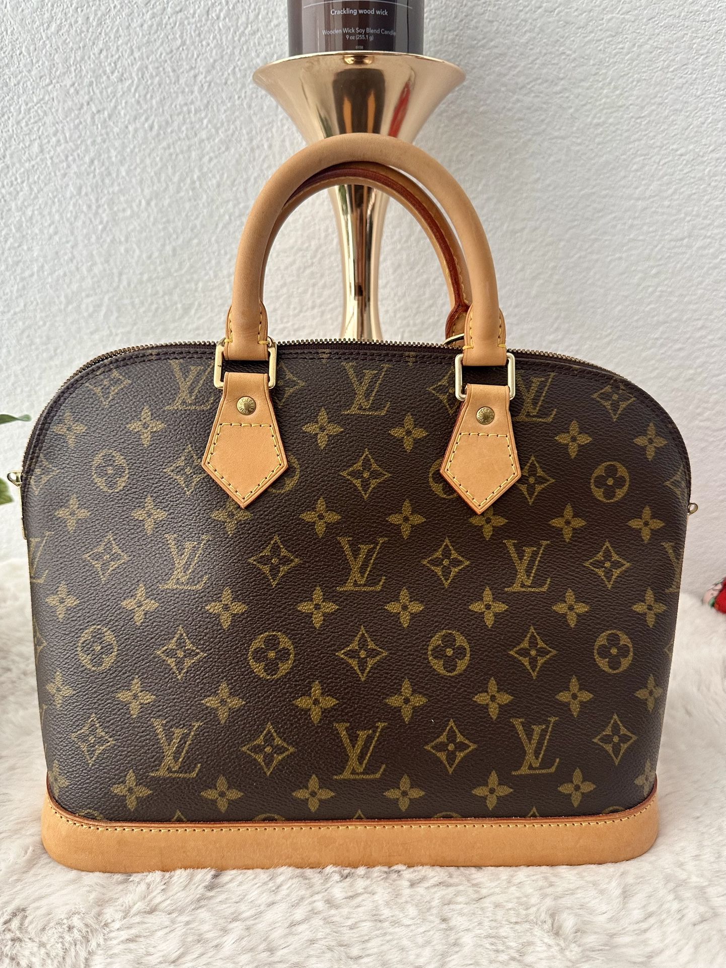 100% Authentic Louis Vuitton Alma