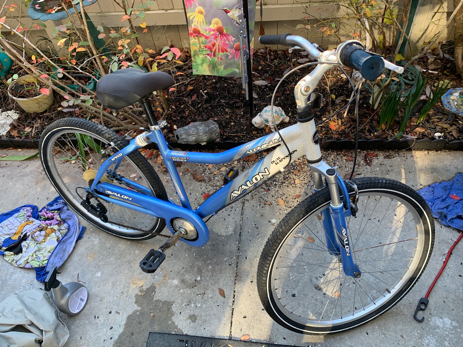 Ladies light blue Avalon 26” next cruiser bike