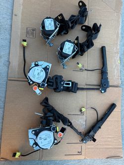 Jeep wrangler JL seat belts
