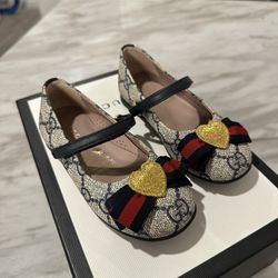 zapato gucci de nińa taya 23 nuevos originales 