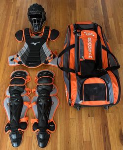 Mizuno Catchers Gear Set