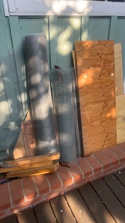 Free - Scrap wood / fencing / mesh / etc