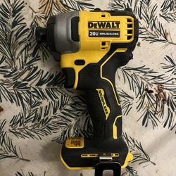 Dewalt Drill 
