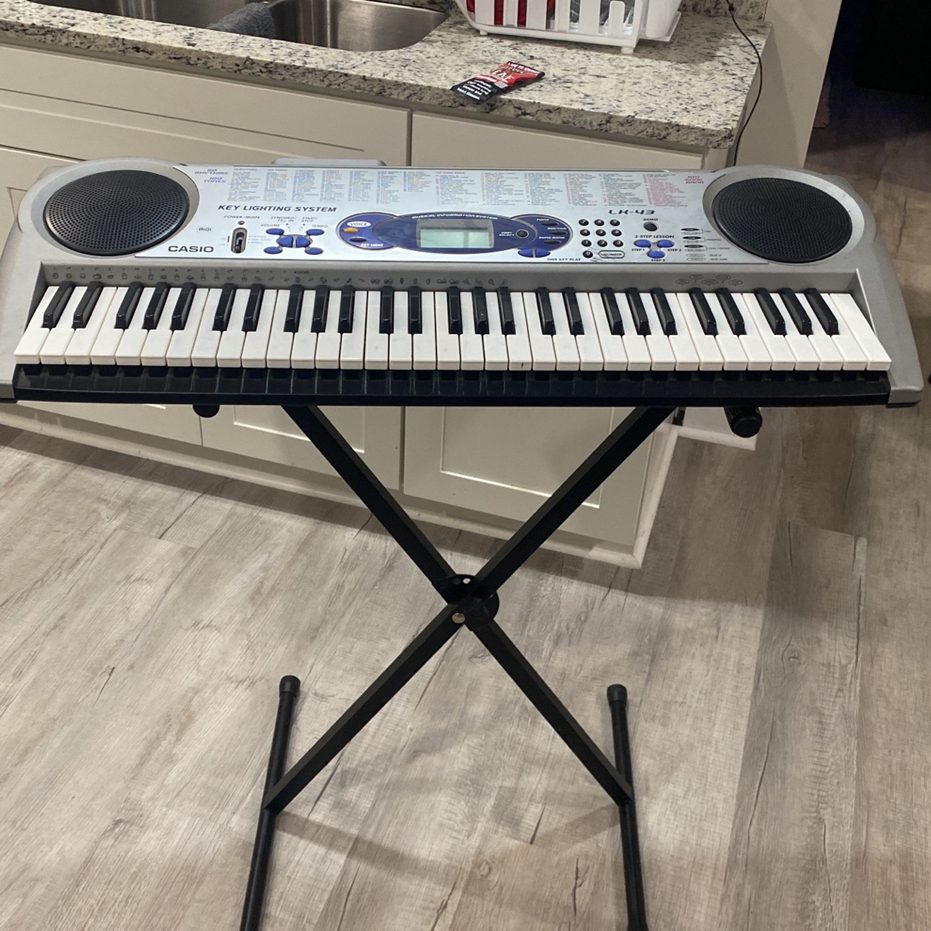 Casio LK-43 Keyboard And Stand