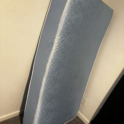 Twin Bed 