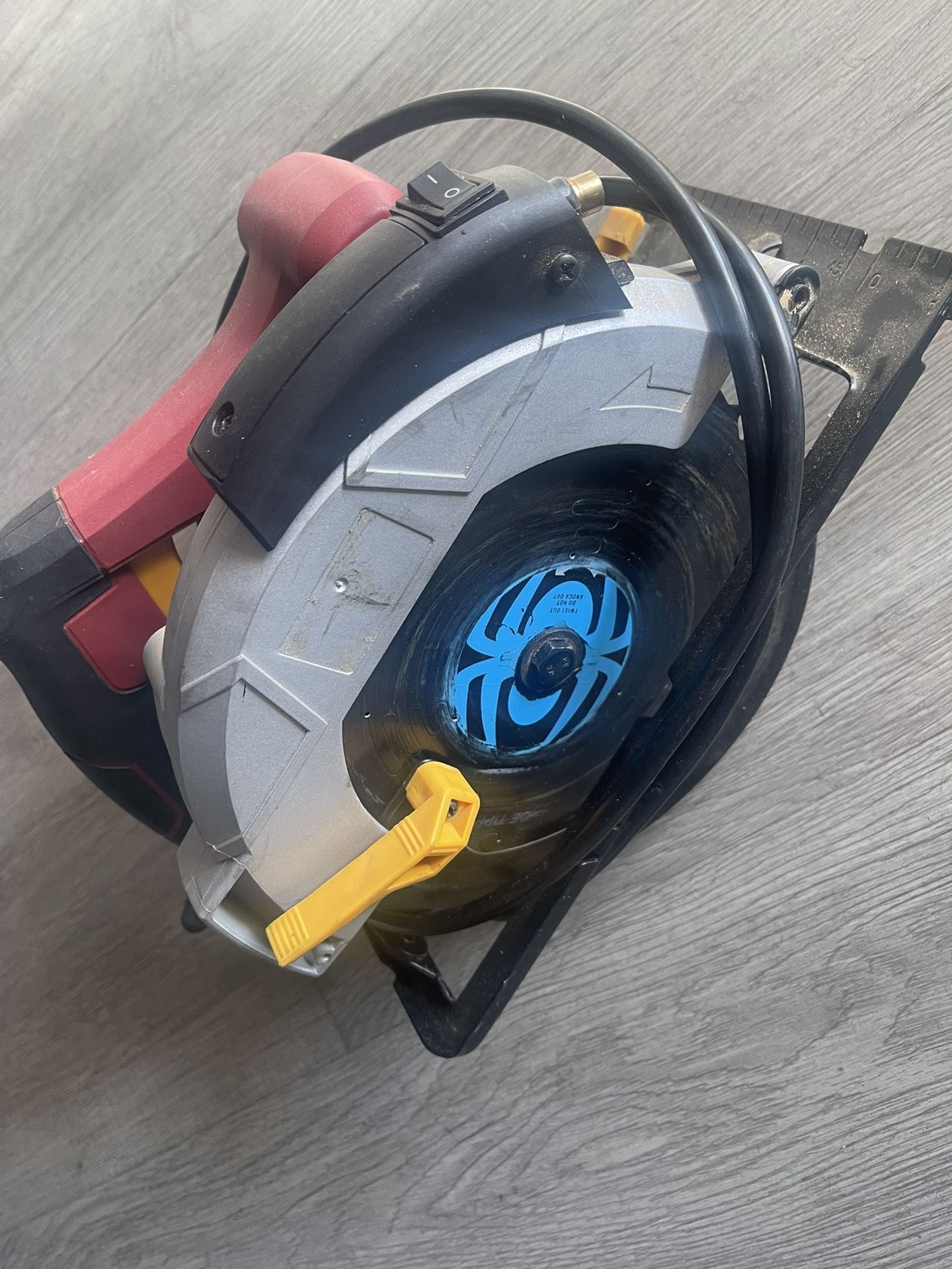 Power Table Saw 