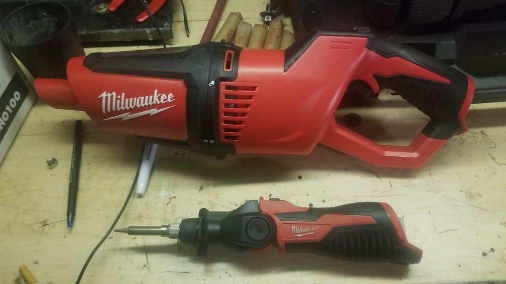 Milwaukee vacuum and soldering iron