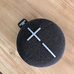 UE Mini Roll Bluetooth Speaker 