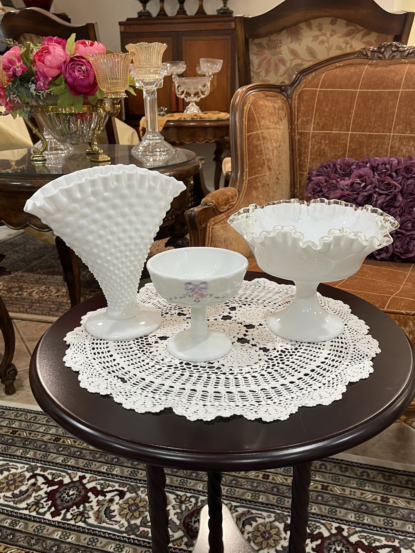 Beautiful Vintage Crest Milk Glass Fenton Bowl & Vaseš·Set of Three