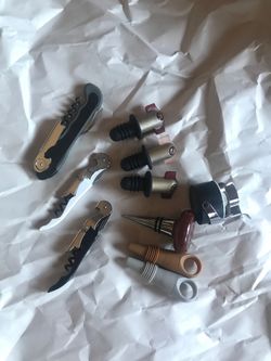 Wine accesories