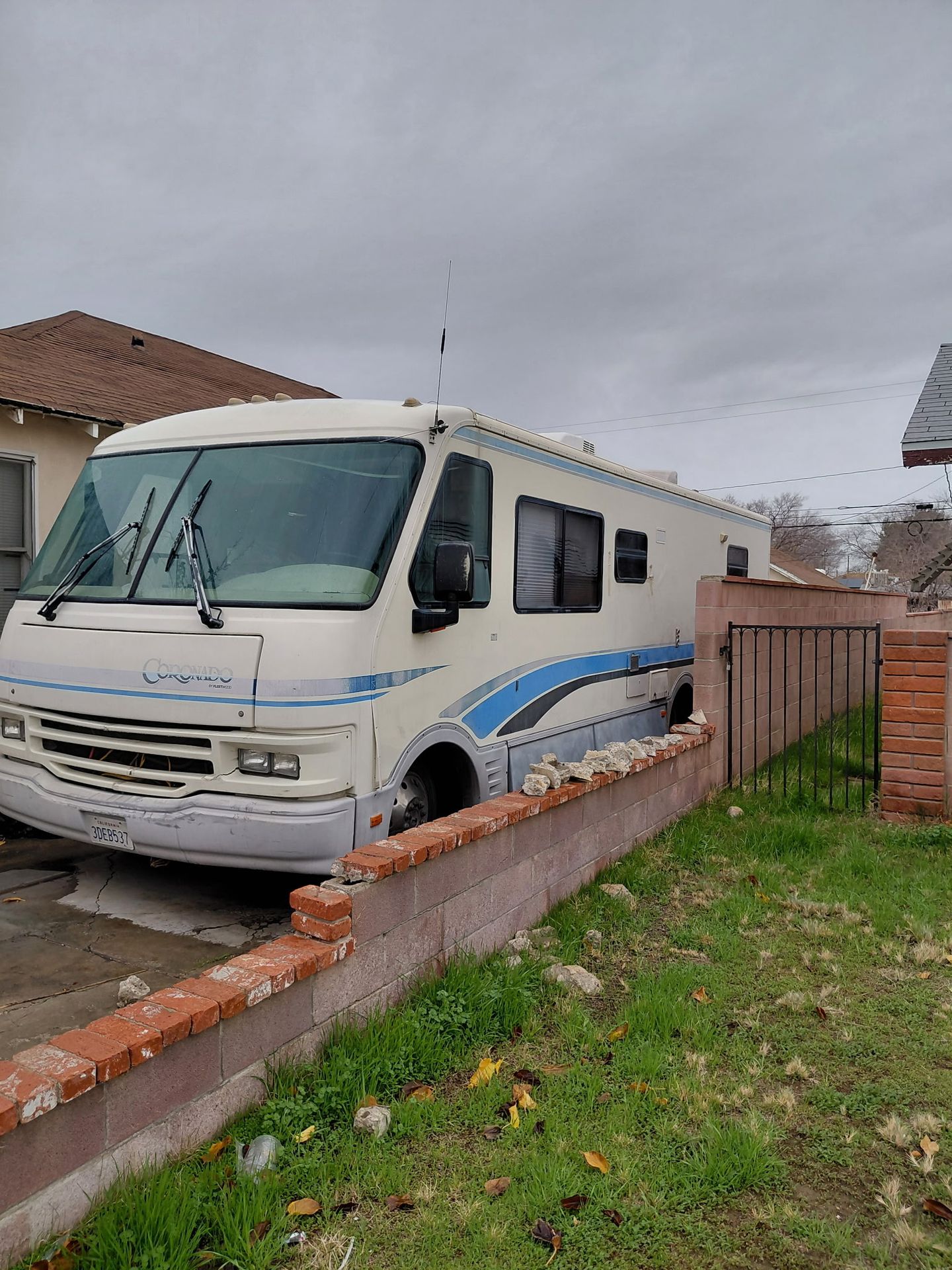 Coronado RV 1999 for Sale in Los Angeles, CA - OfferUp