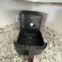 Instant Vortex Air fryer, Black, 6 Quarts, Single Basket With 4 In 1 Function