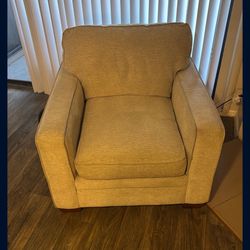 Lazy Boy Single Chair Beige 