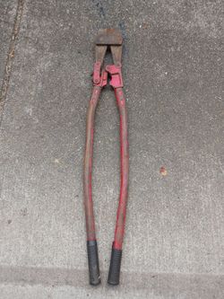 Bolt cutter.