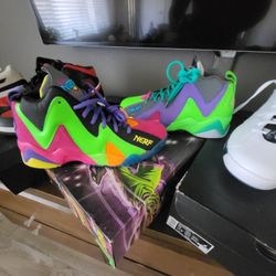 Nerf Reebok Kamikaze II Size 12 BNIB