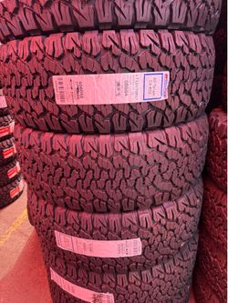 315/70/17 Bfgoodrich $1,400 tenemos todas las marcas y medidas