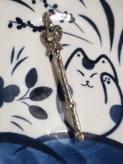 Vintage Royal Scepter Brooch Clear Rhinestone Crown Wand Silver Tone Pin