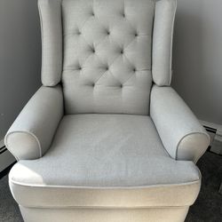 🌟 For Sale: Grey Swivel Reclining Glider - Perfect for Your Nursery! 🌟